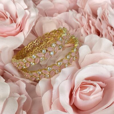 Baby Pink Flower Chain Kara
