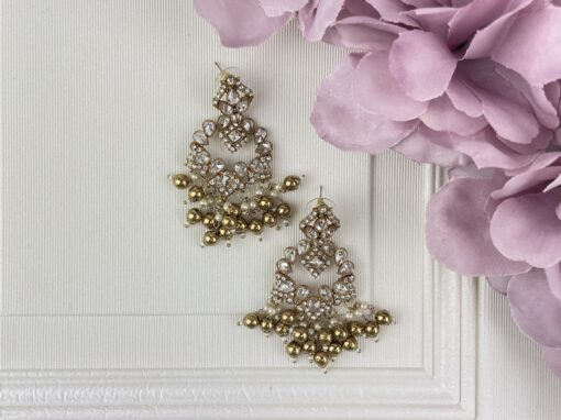 Crystal Cascade Necklace Set - White & Antique - Image 3