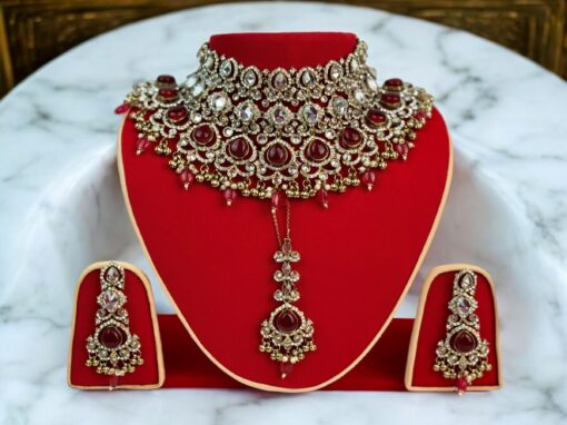 Rubi With White Noor-e Mumtaz Choker set