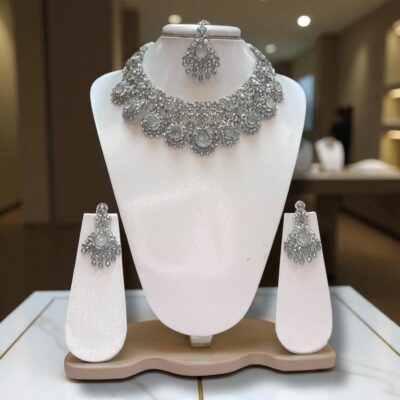 Silver base bridal jewellery set with clear zircon stones