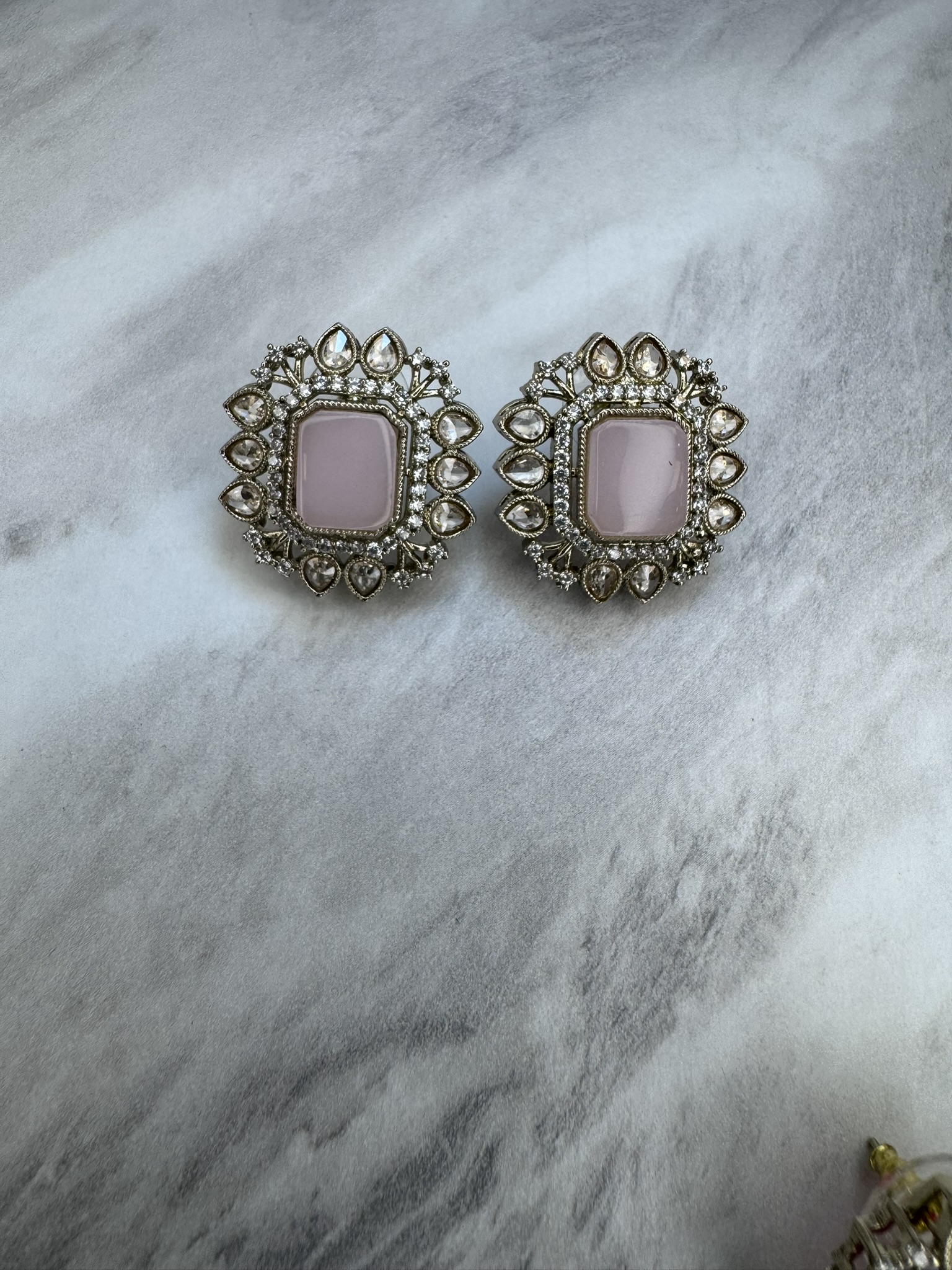 Antique Base Stud Earrings – Traditional Ethnic Party Wear Earrings for Women | 1.2 Inch Height & 1 Inch Width - Image 5