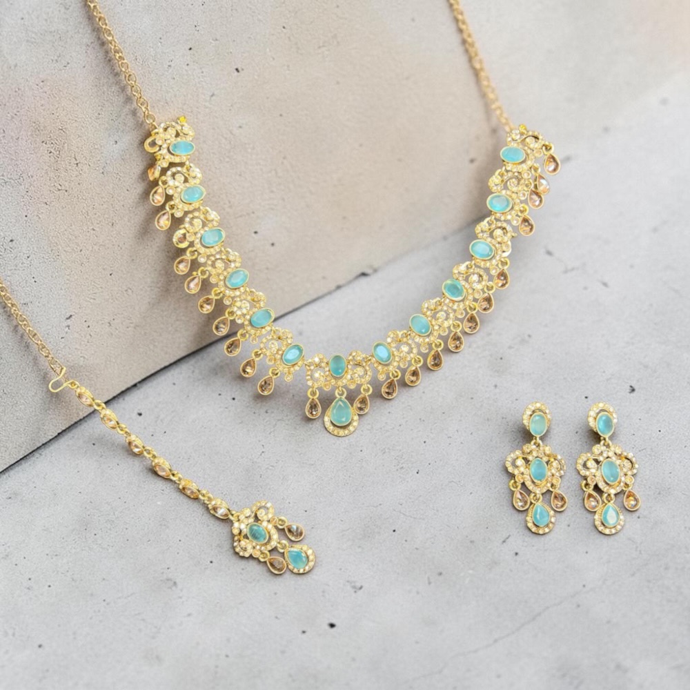 Necklace Set for Women with Earrings and Tikka – Traditional Indian & Pakistani Jewellery - Image 4