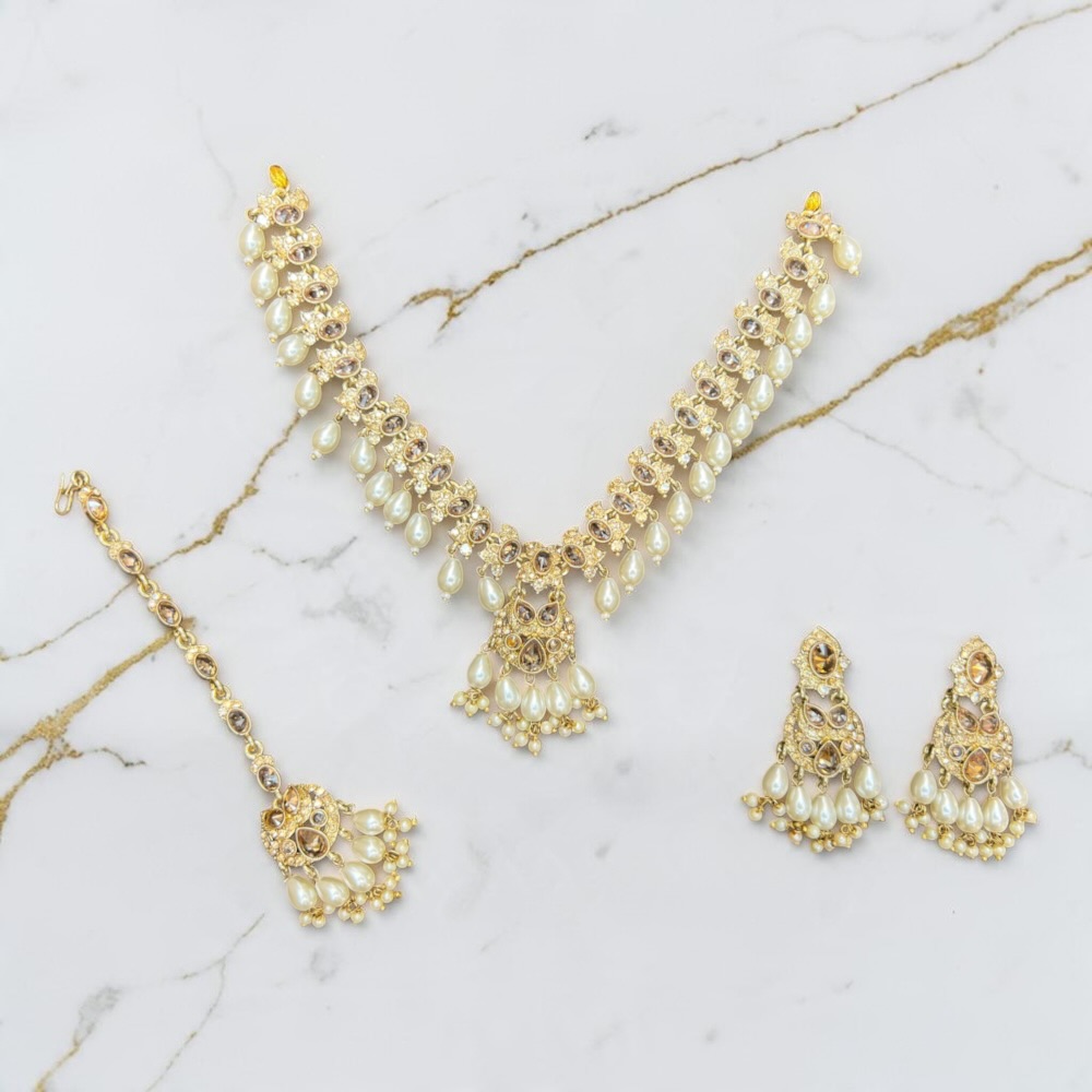 Luxury Bridal Necklace Set with Earrings and Tikka - Image 2