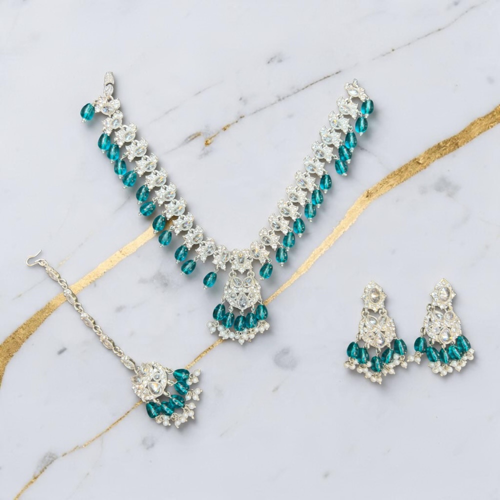 Luxury Bridal Necklace Set with Earrings and Tikka - Image 3